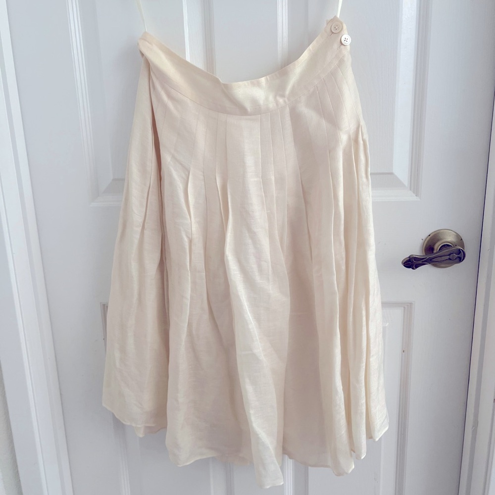 Banana republic, off-white/cream, midi skirt with zip side, size 2